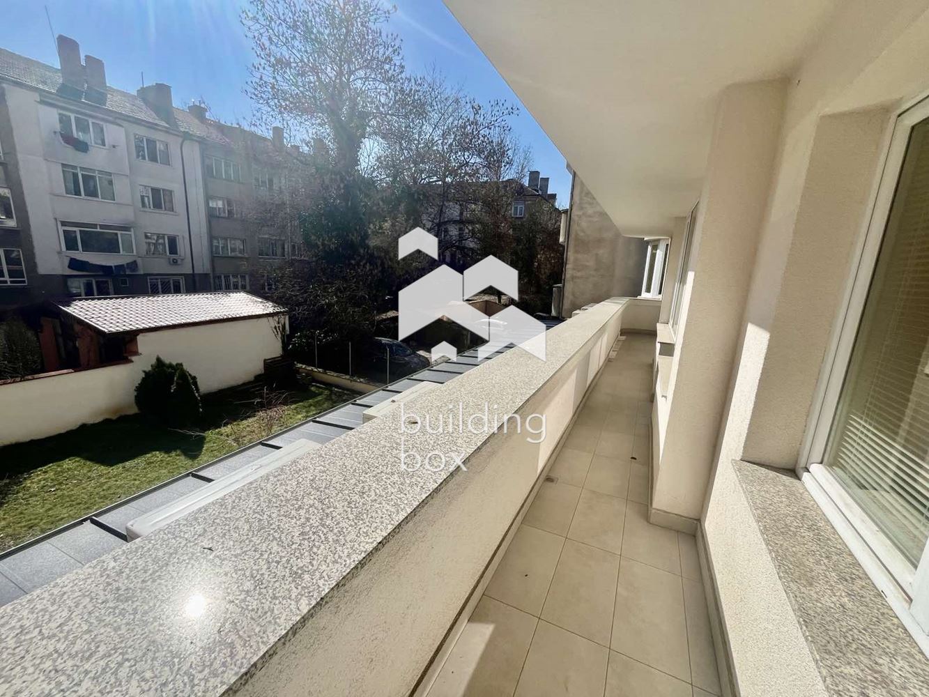 Чисто нов офис в представителна офис сграда. - 0