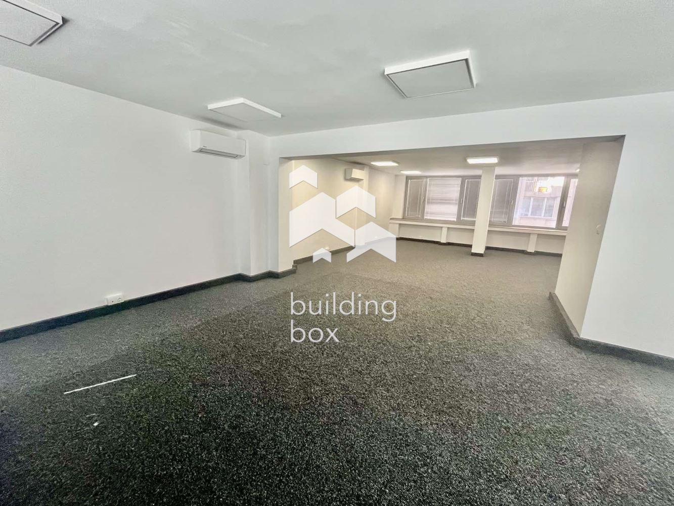 Чисто нов офис в представителна офис сграда. - 0