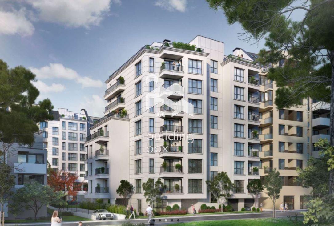 Четиристаен апартамент в ж.к. Оборище - 0