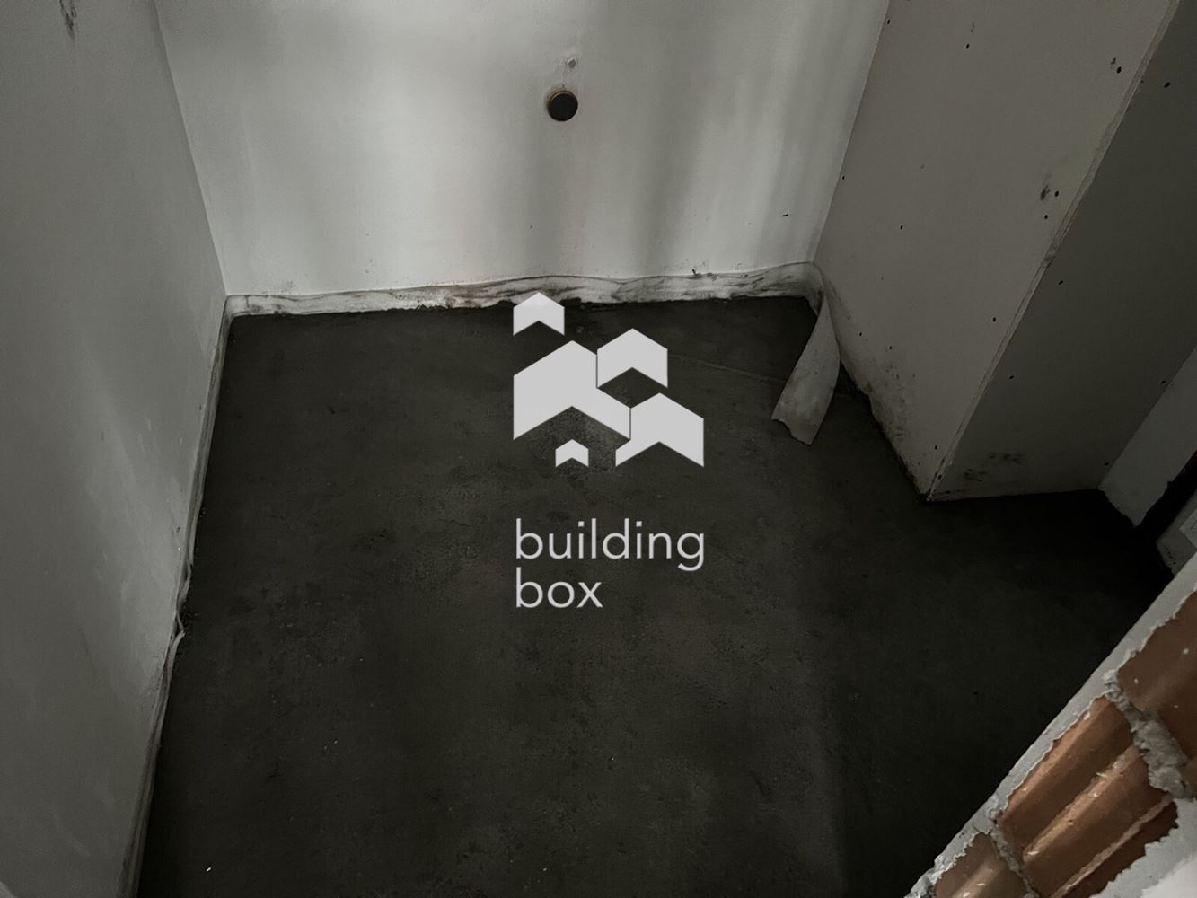 Четиристаен апартамент в ж.к. Кръстова Вада - 0