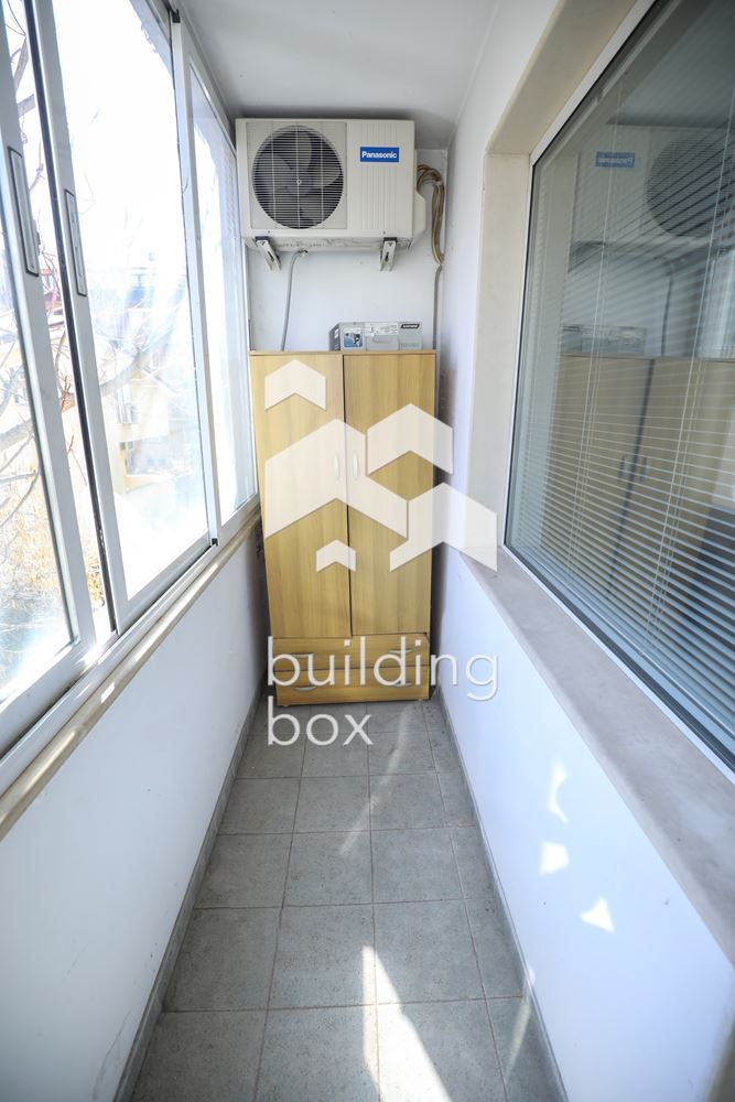 Слънчев и уютен тристаен апартамент, Идеален център. - 0