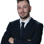 Кристин Николов