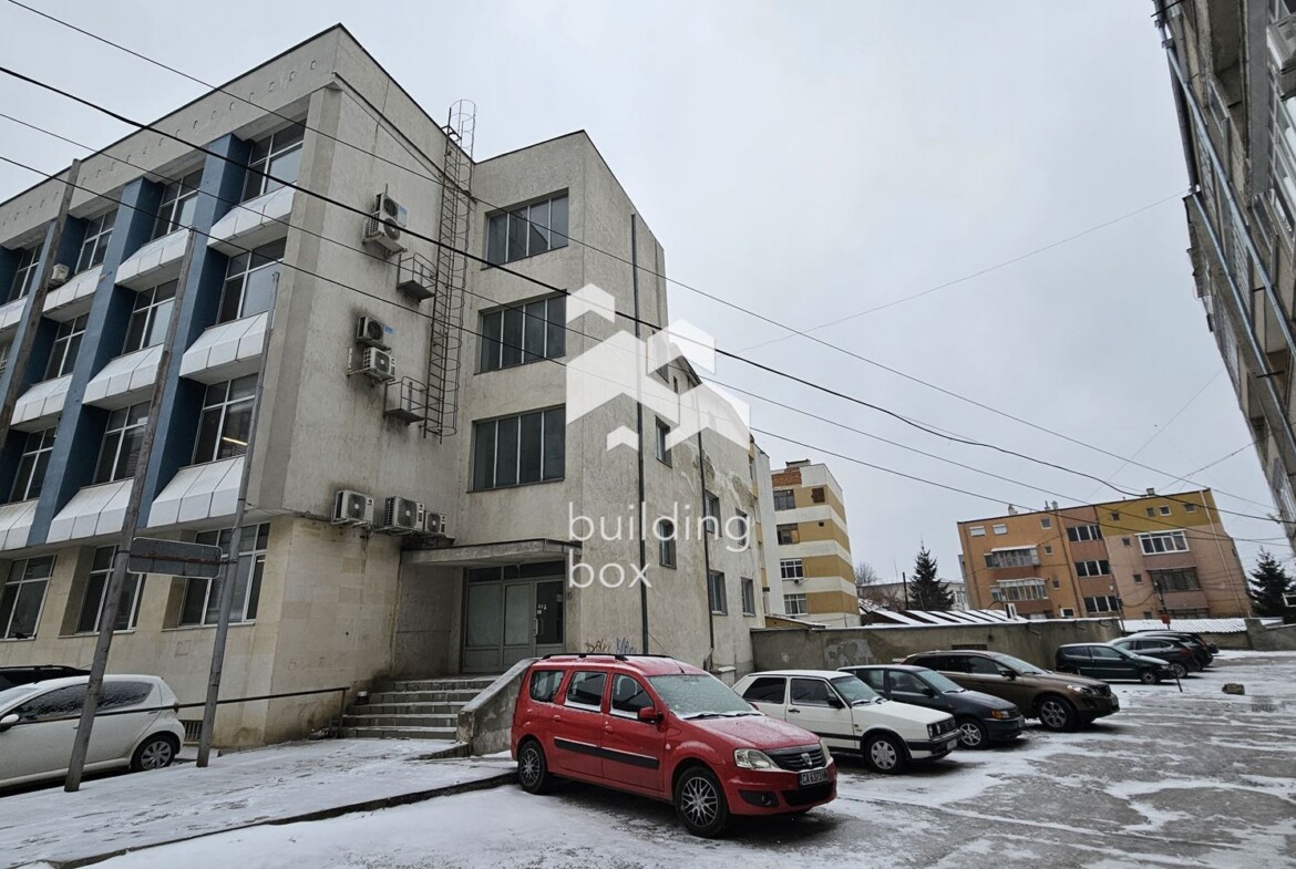 Инвестиционна сграда в центъра на гр.Добрич - 0