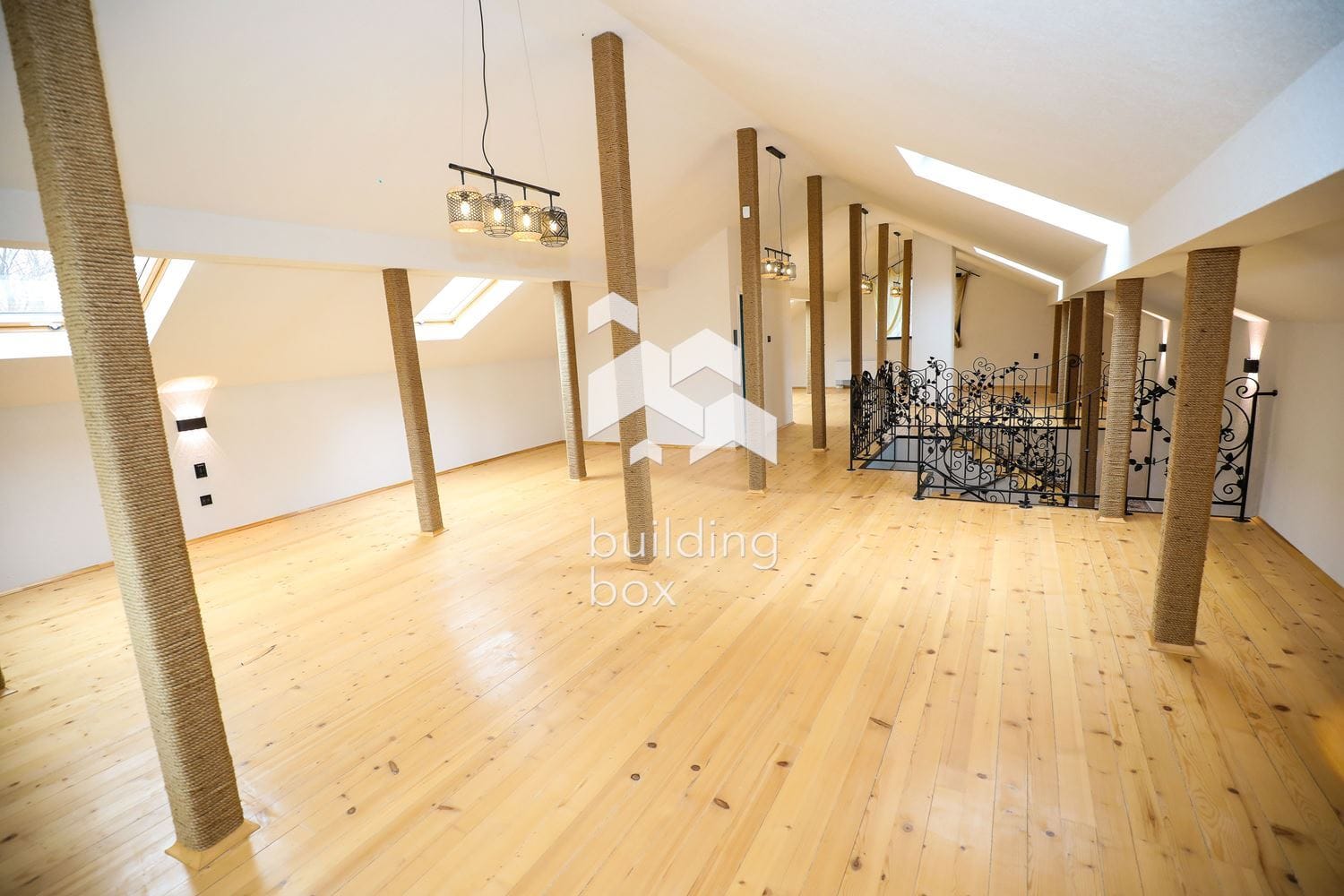 Драгичево Парадайс - Уникална Къща в с. Драгичево - 0