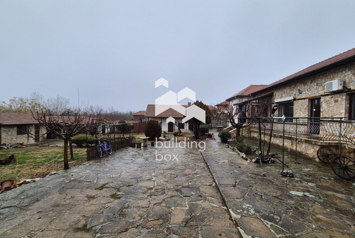 Имение в с. Телиш - 0