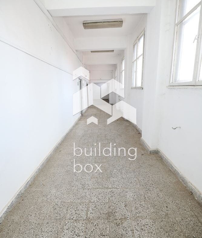 Офис - Перник, Рено - 0