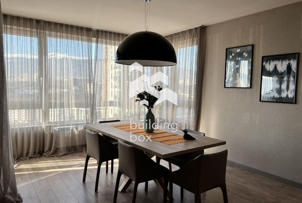 Продава 3-стаен - 0