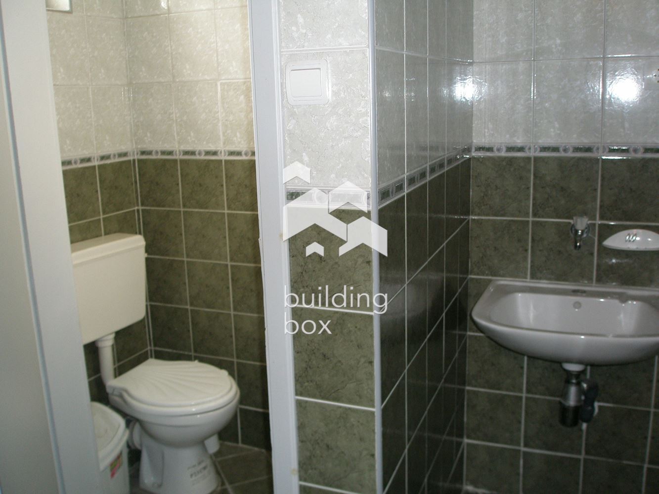 Инвестиционна сграда в центъра на гр.Добрич - 0