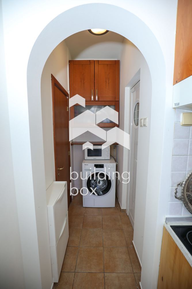 Слънчев и уютен тристаен апартамент, Идеален център. - 0