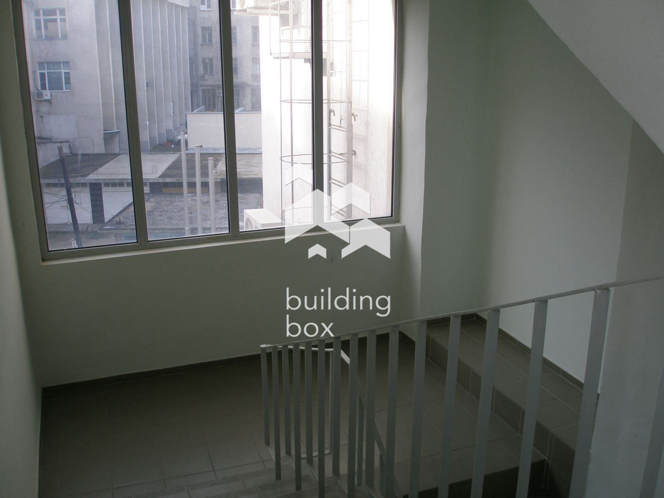 Инвестиционна сграда в центъра на гр.Добрич - 0