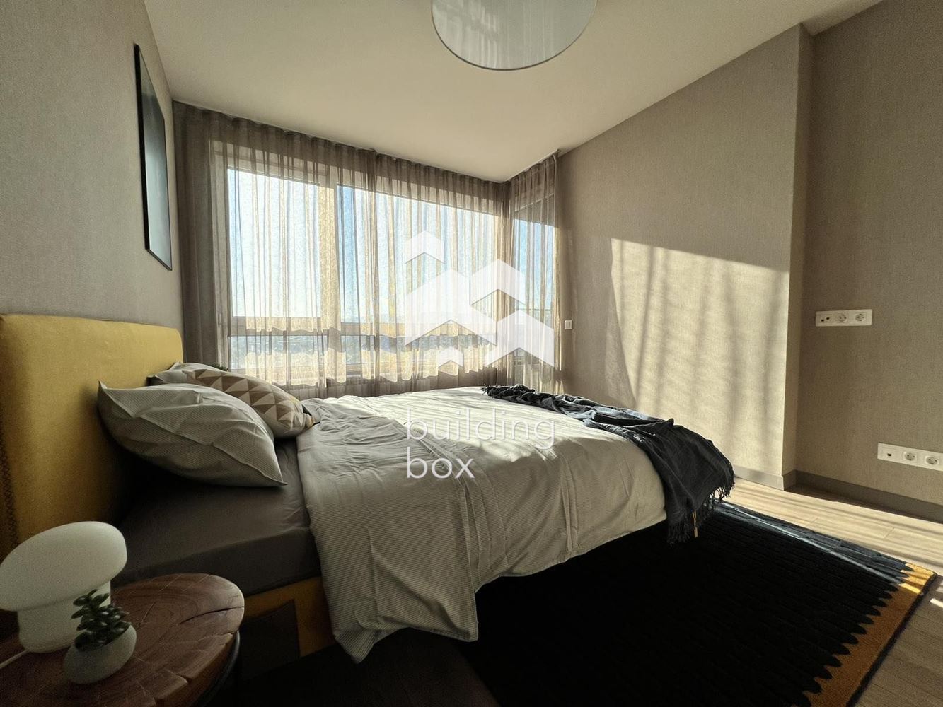 Продава 4-стаен - 0