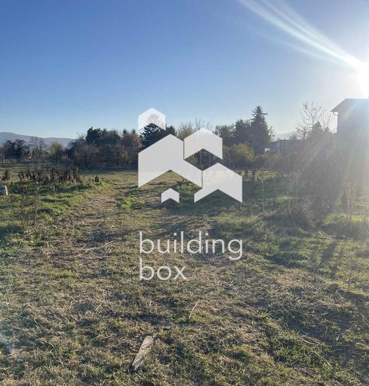 Продава парцел - 0