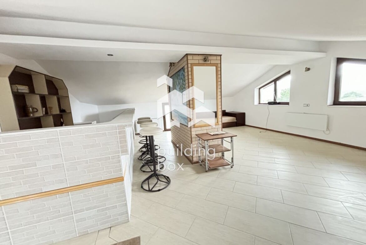 Имот за ценители на 15 мин. от Шумен - 0