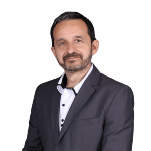 Светослав Котаров