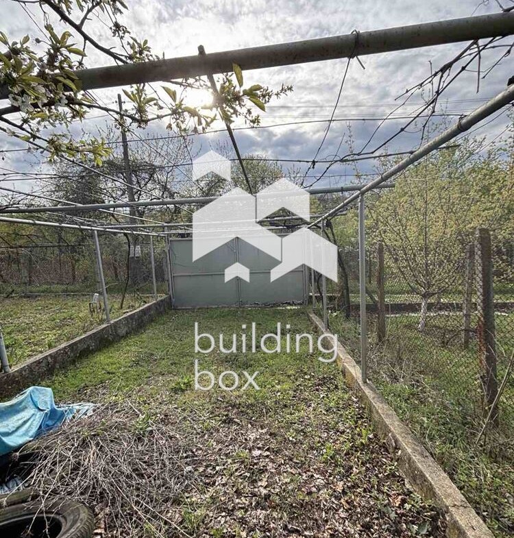 Парцел с вила в м-т Добрева чешма - 0