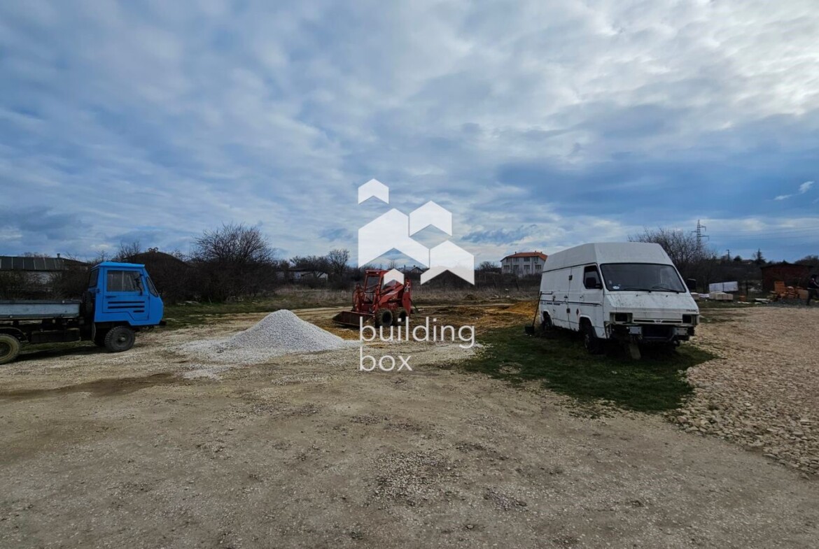 Парцел Перчемлията - 1299 кв.м. - 0