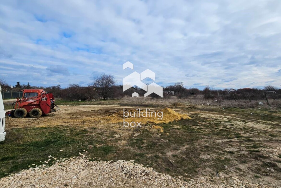 Парцел Перчемлията - 1299 кв.м. - 0