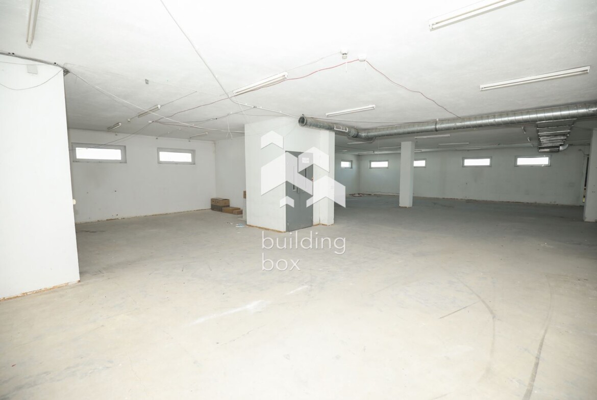 Луксозна Офис Сграда на Околовръстен Път - 0