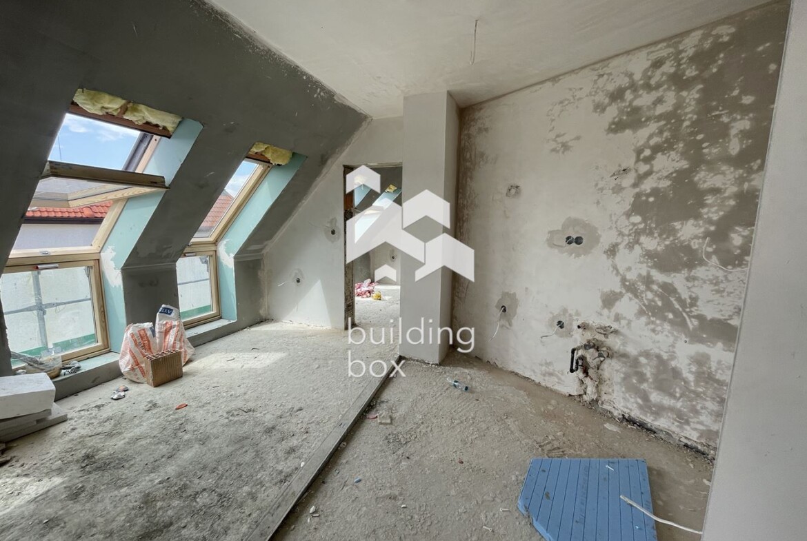 Многостаен мансарден апартамент в новострояща се сграда в кв. Левски - 0