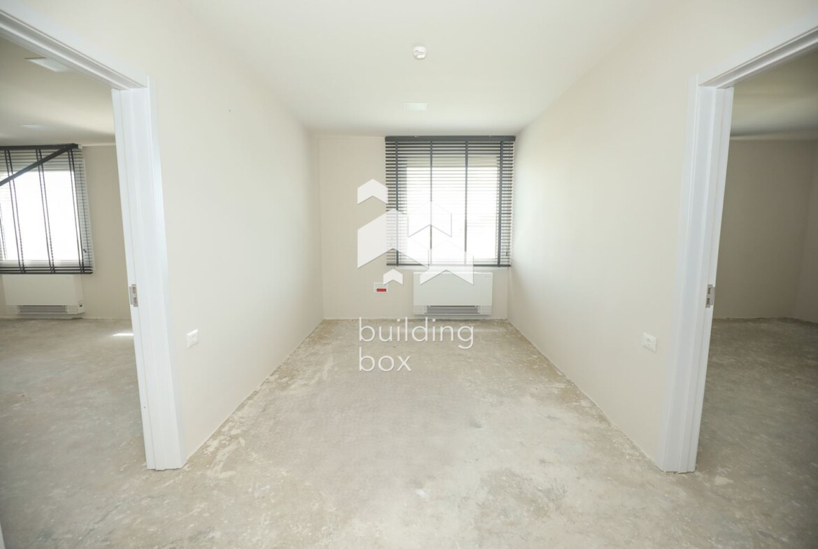 Луксозна Офис Сграда на Околовръстен Път - 0