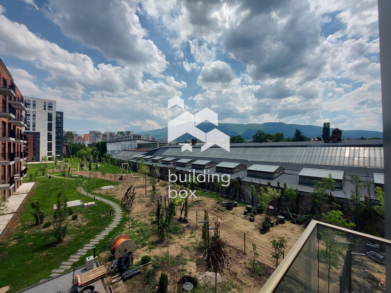 Продава тристаен апартамент - 0