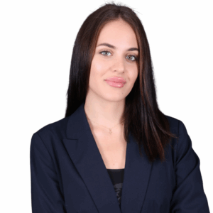 Невена Чакърова