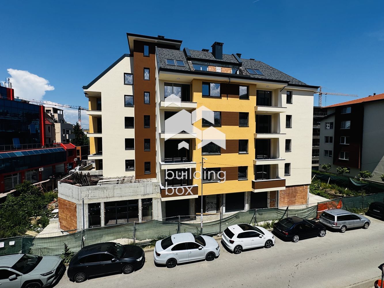 Тристаен апартамент в кв. Витоша - 0