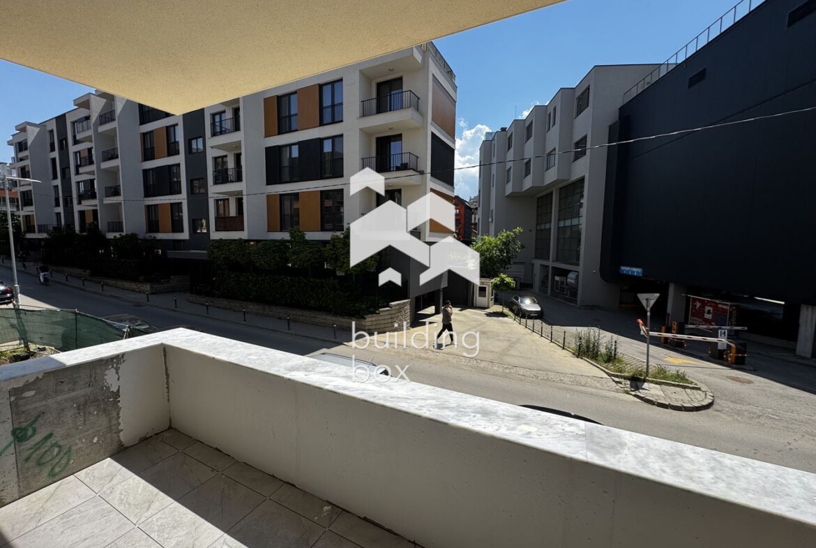 Тристаен апартамент в кв. Витоша - 0