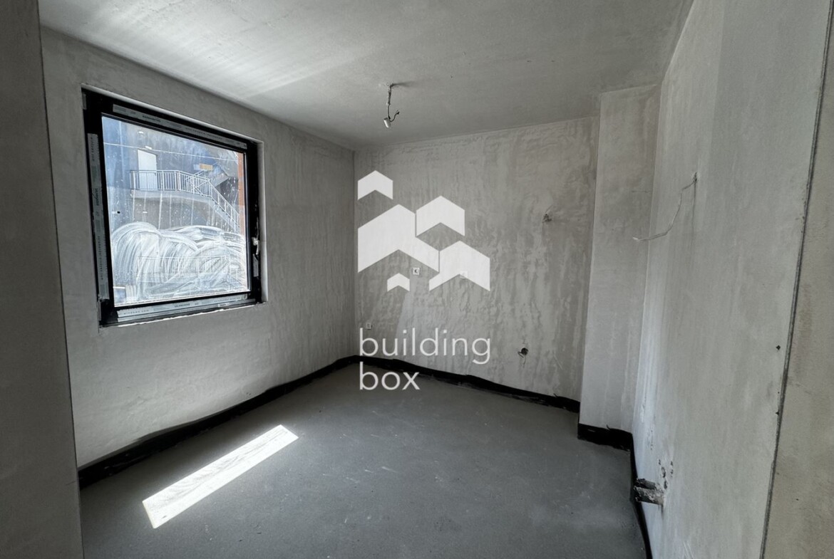 Тристаен апартамент в кв. Витоша - 0