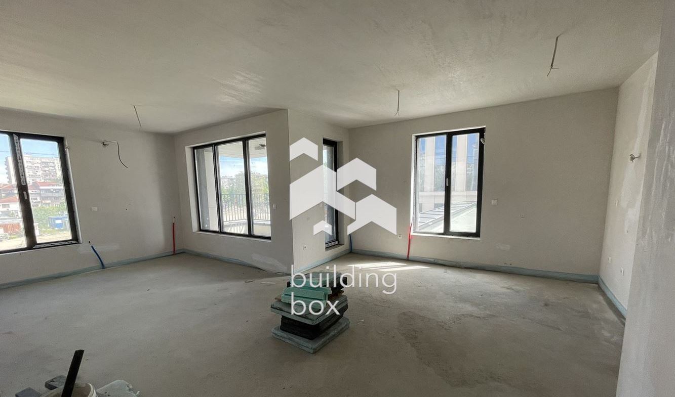 Тристаен апартамент - кв. Каменица 1 - 0