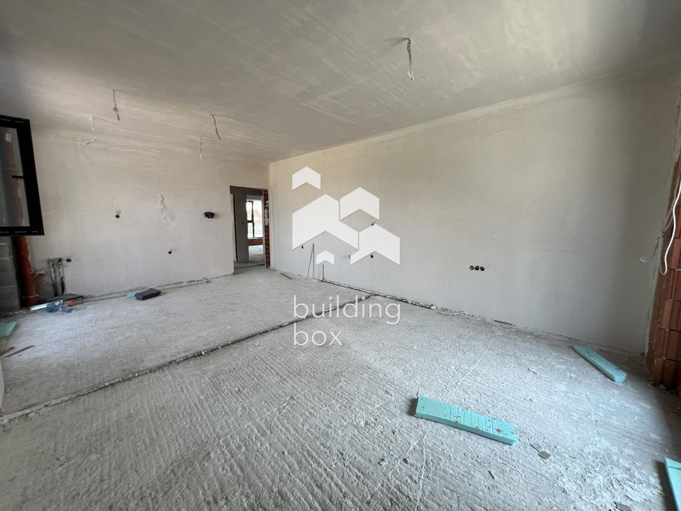 Тристаен апартамент - с. Белащица - 0