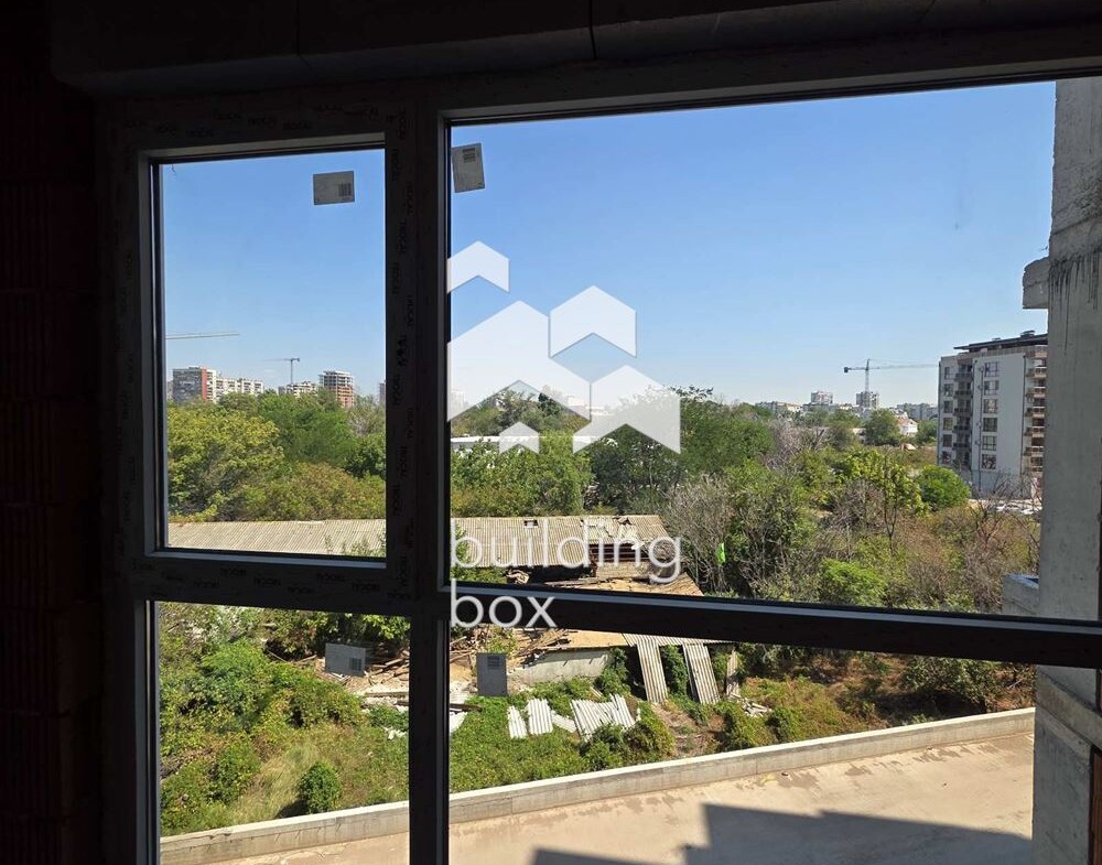 Двустаен апартамент - кв. Южен - 0