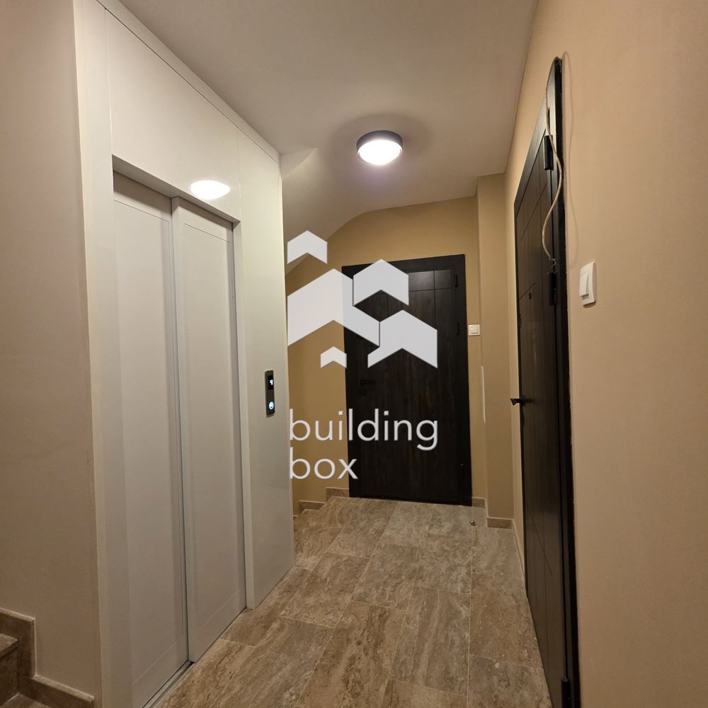 Двустаен апартамент - Център - 0