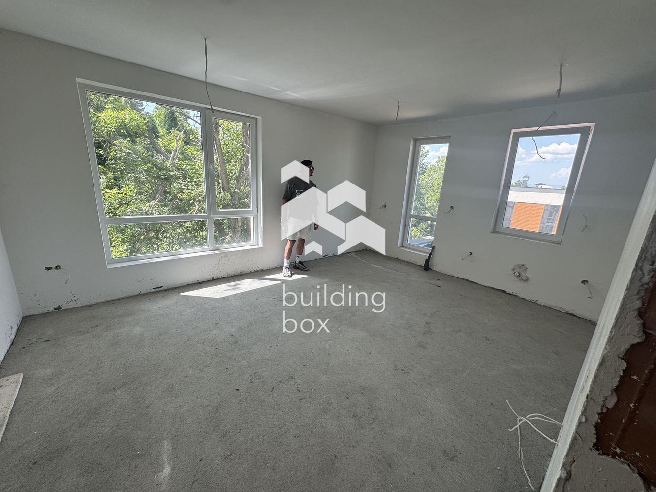 Двустаен апартамент в ж.к. Бояна - 0