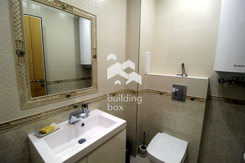 3-стаен - Варна, Червен площад - 0