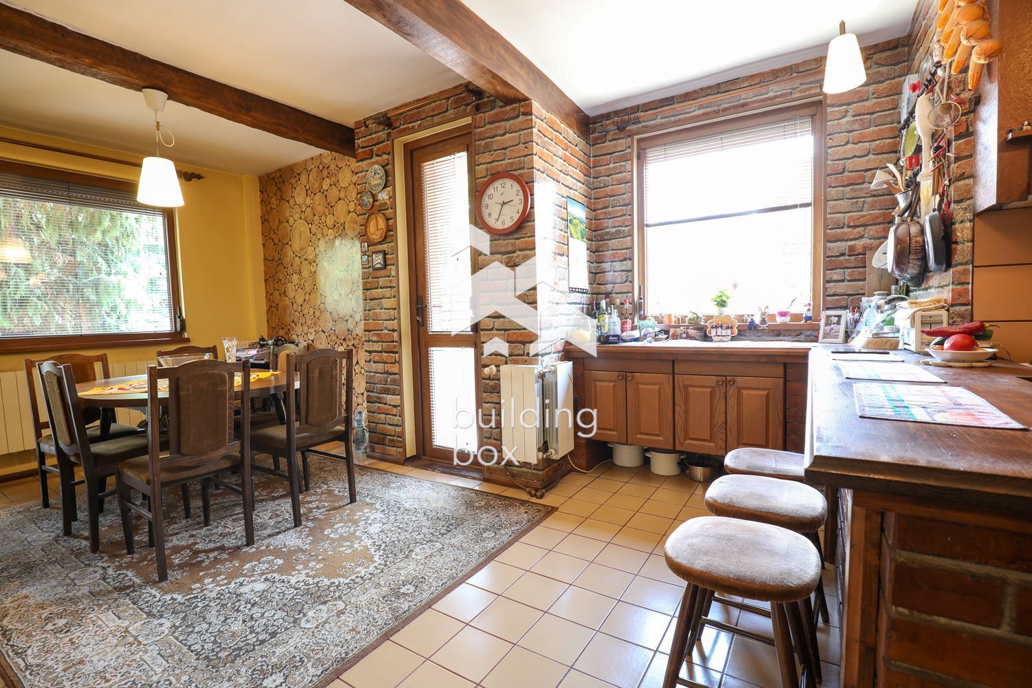 Етаж от къща в гр. Ботевград - 0