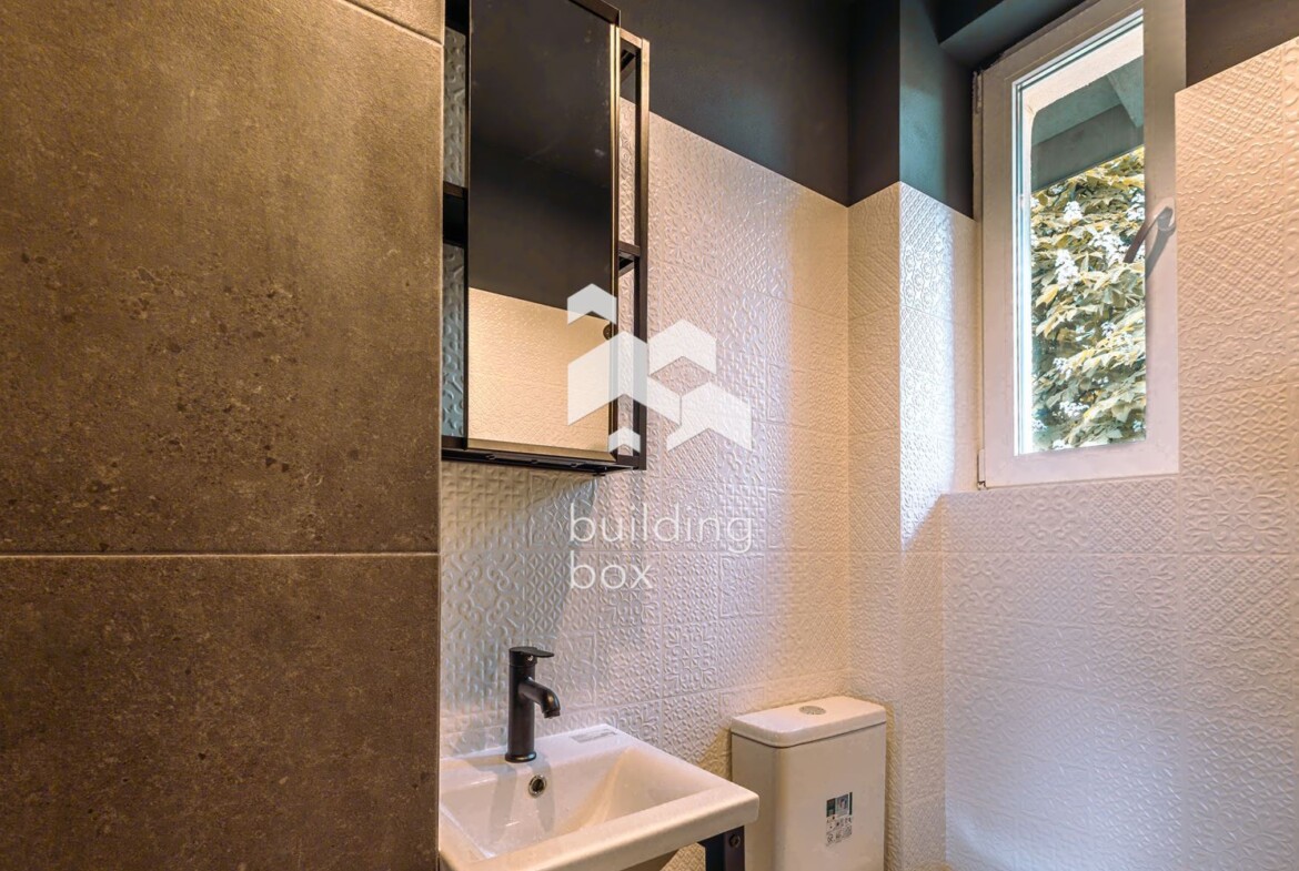 Модерен тристаен апартамент под наем в Разсадника - 0