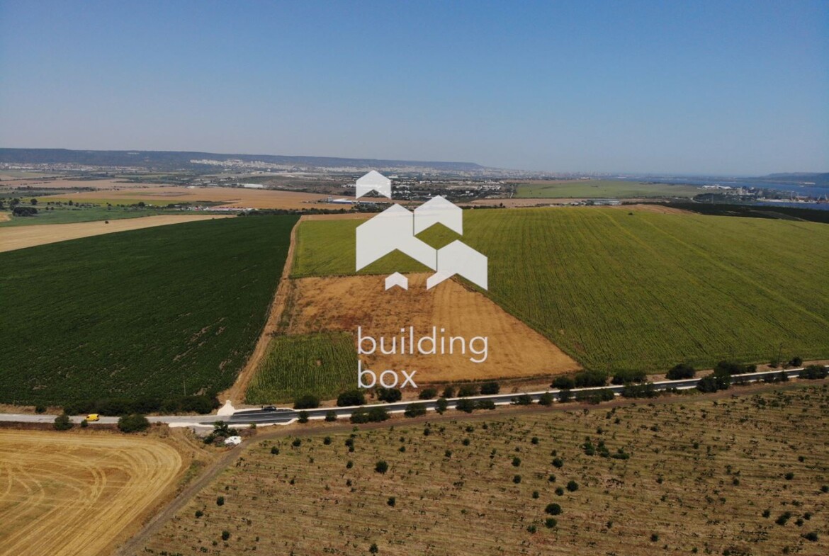 Парцели за промишлени цели в близост до село Езерово. - 0