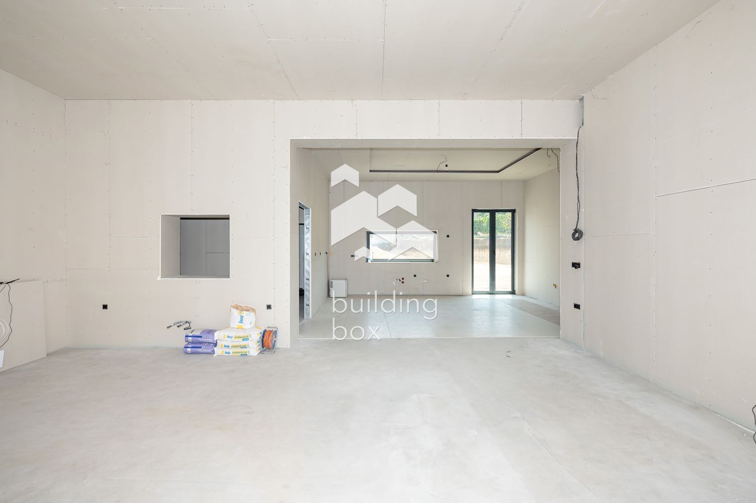 Къща на 12 км от гр. Пловдив - 0