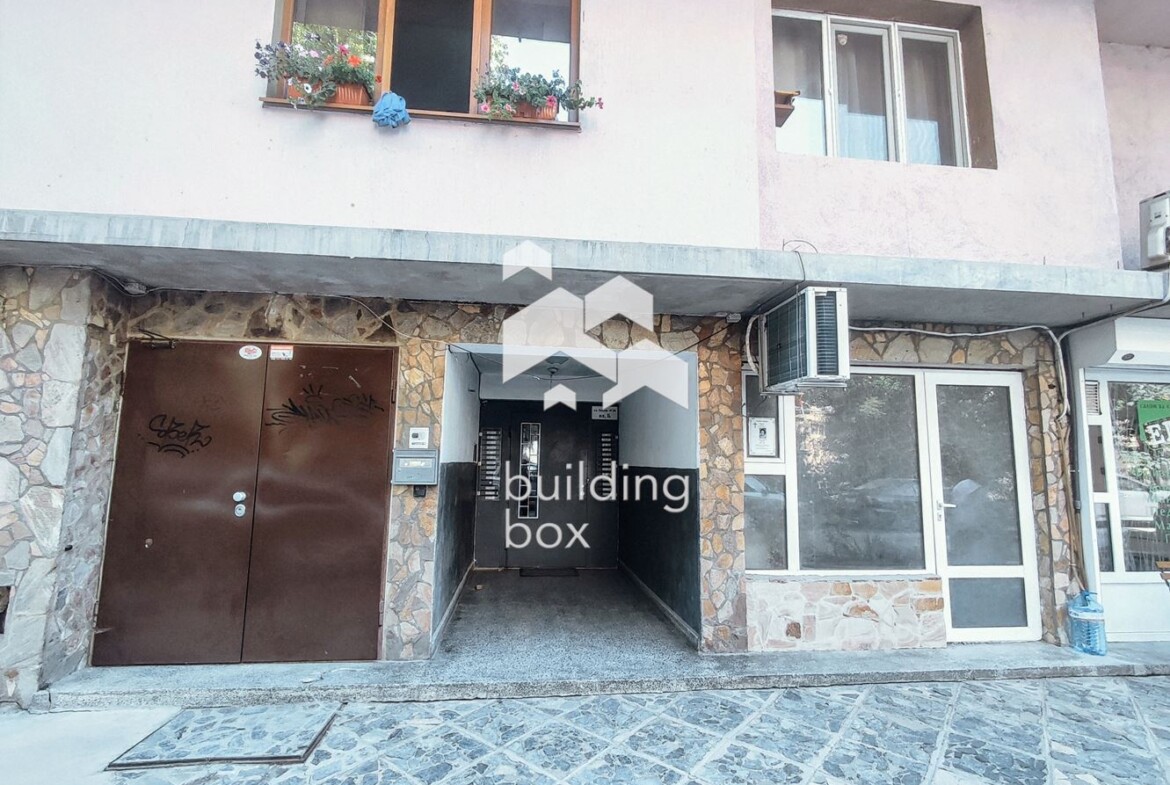 Двустаен апартамент в кв. Гео Милев - 0