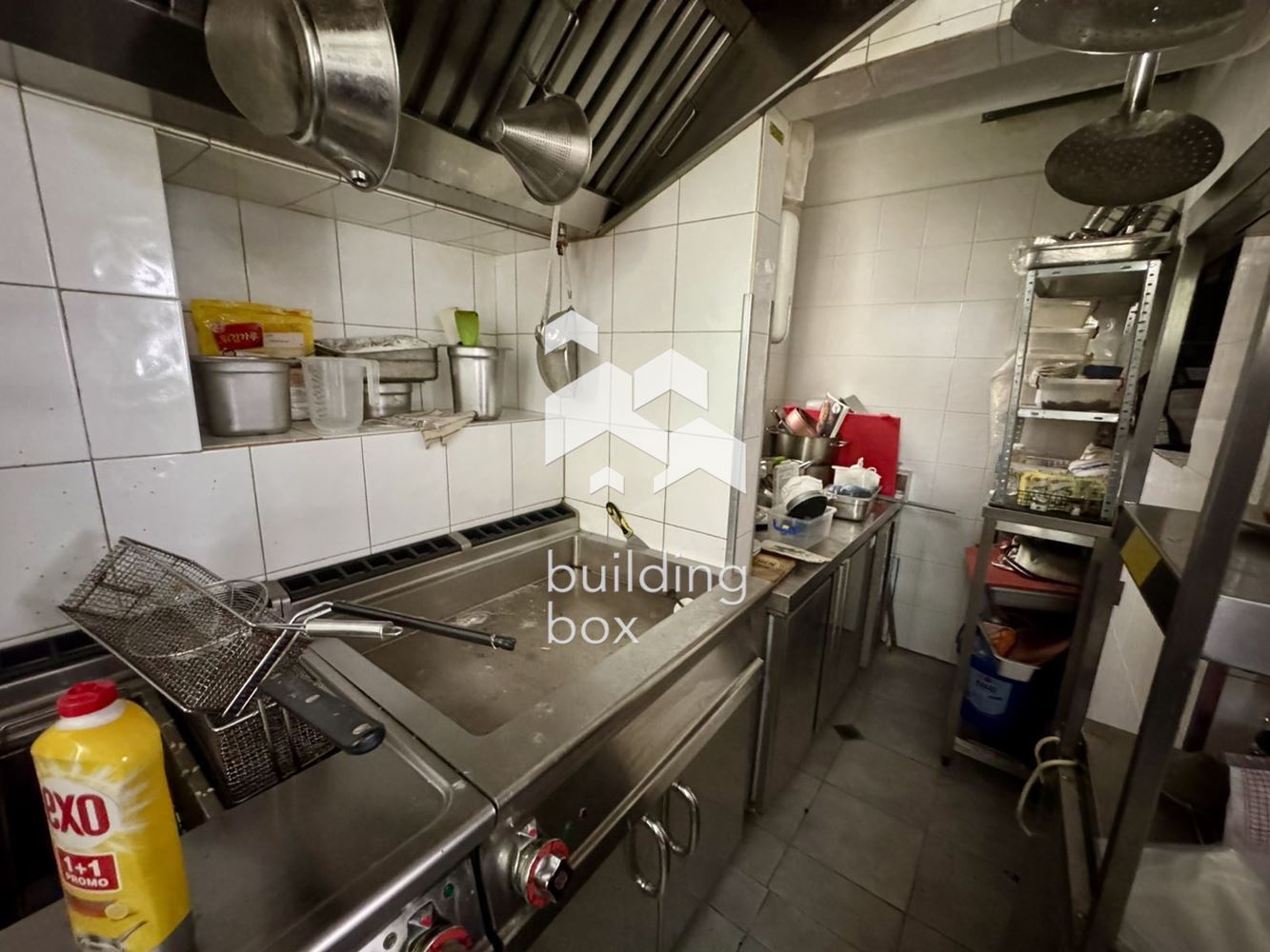 Заведение в идеален център - 0