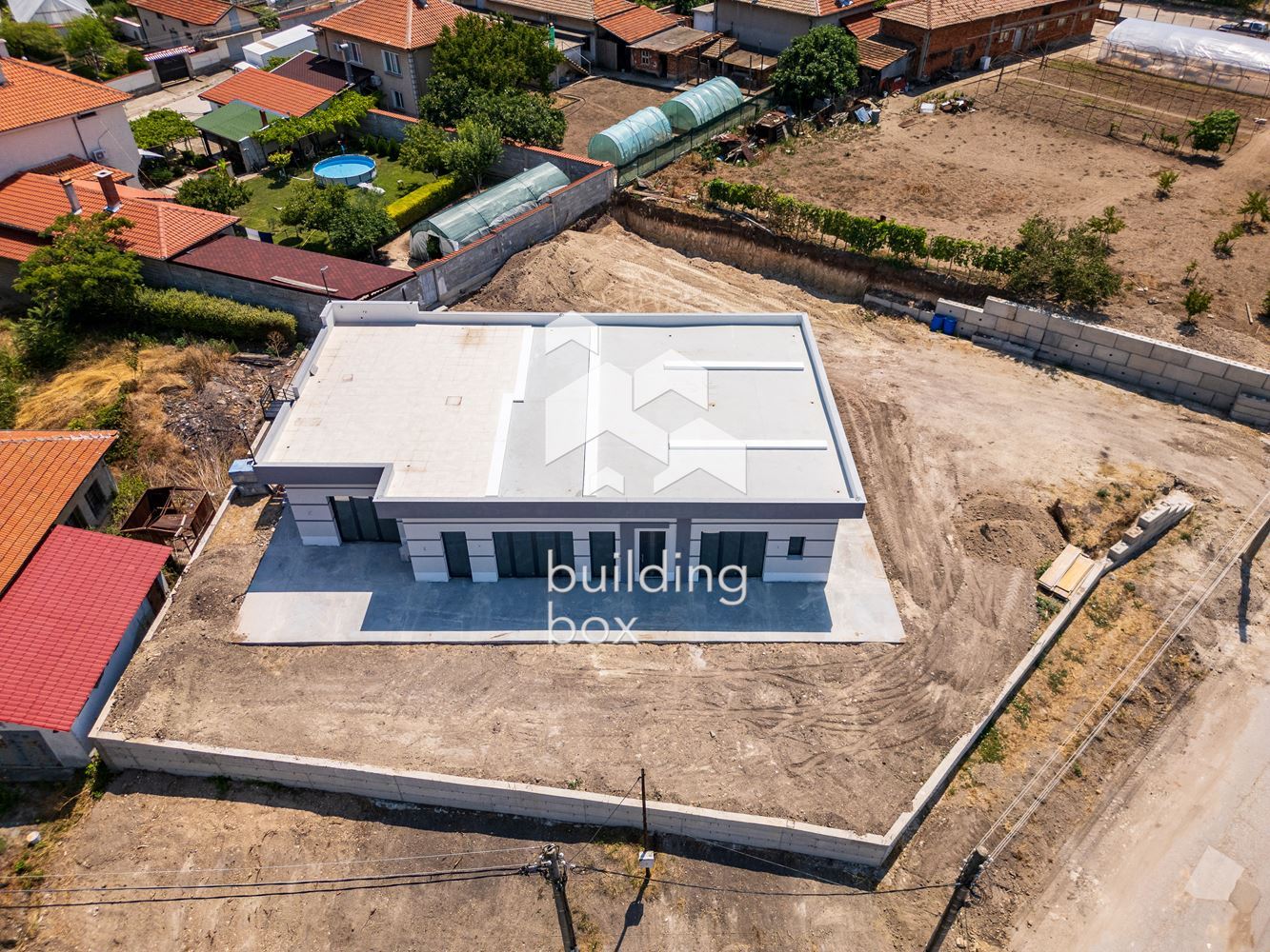 Къща на 12 км от гр. Пловдив - 0