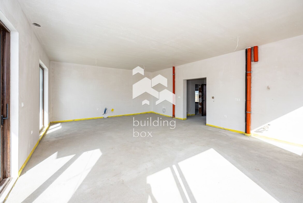 Двуетажна къща с АКТ 16 - кв. Западен - 0