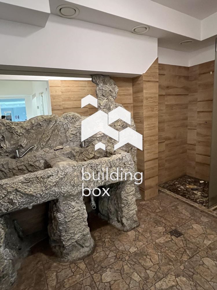 Търговска площ в ж.к. БОРОВО се отдава под наем! Цена по ДОГОВАРЯНЕ! - 0