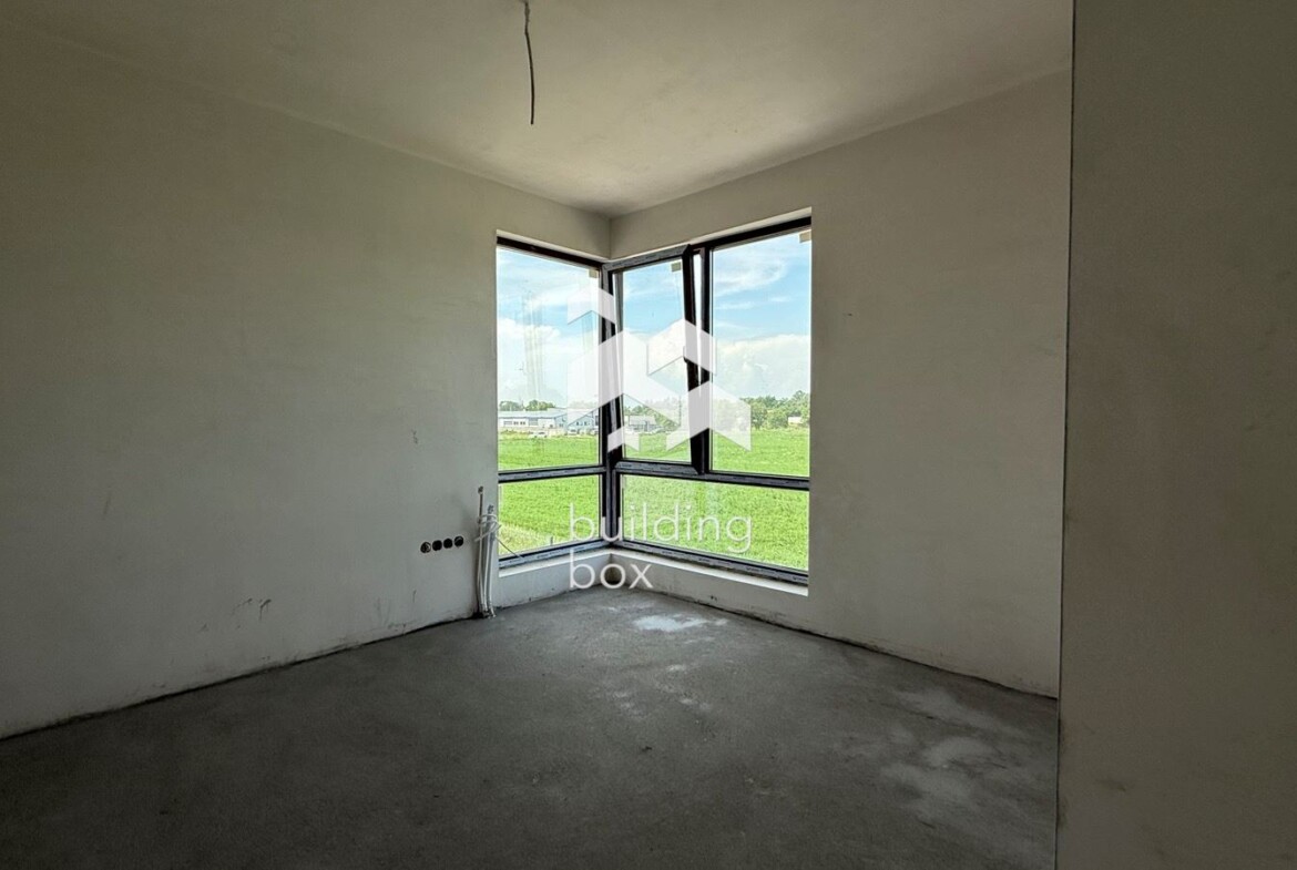 Двуетажна къща - кв. Западен - 0