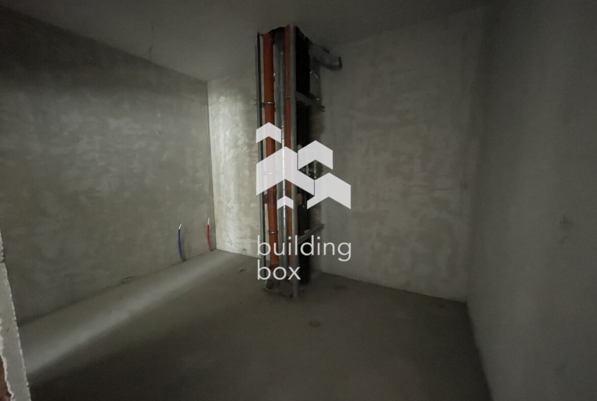 Тристаен апартамент - кв. Каменица 1 - 0