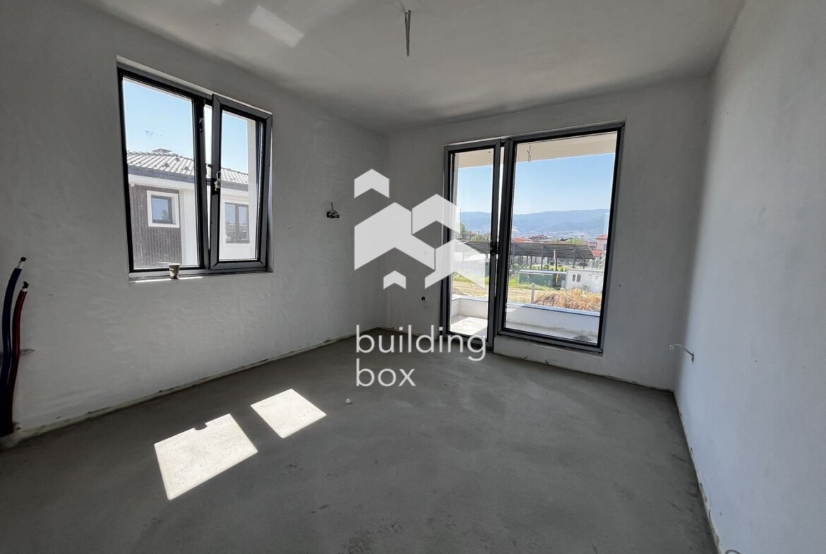 Двуетажна къща - гр. Пловдив - 0