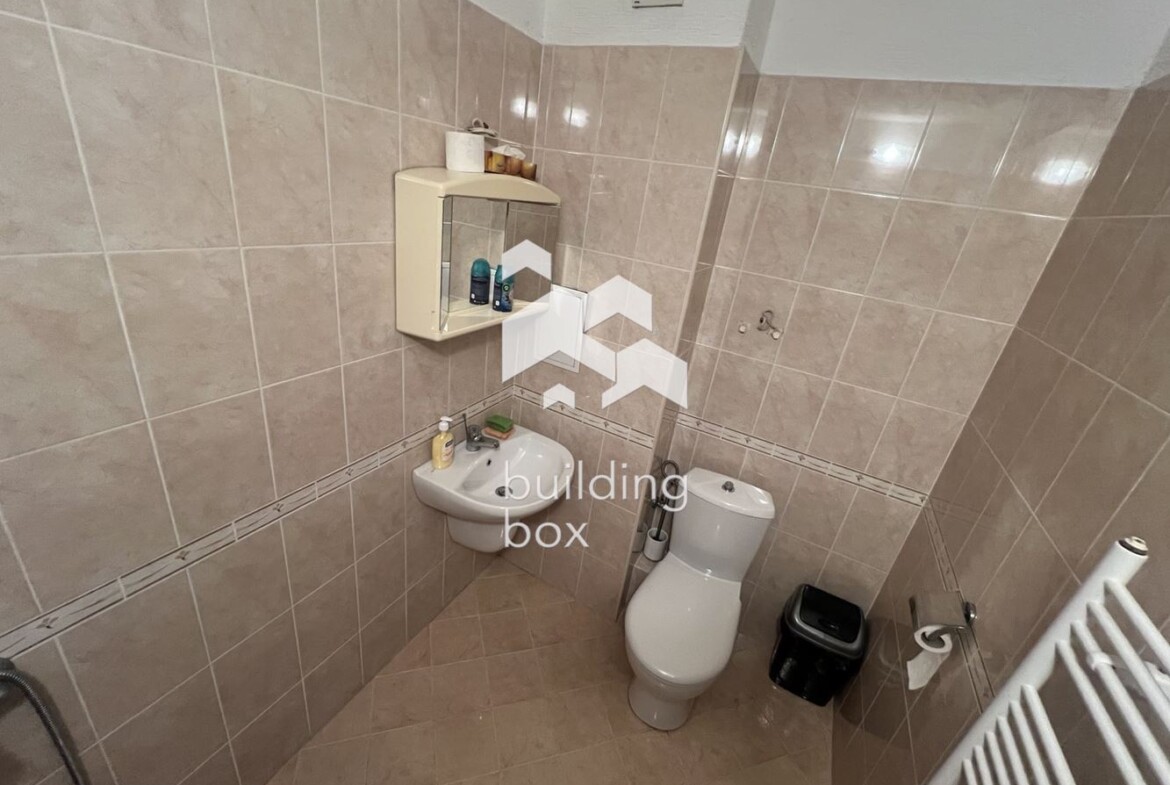 Офис в Лагера - 0