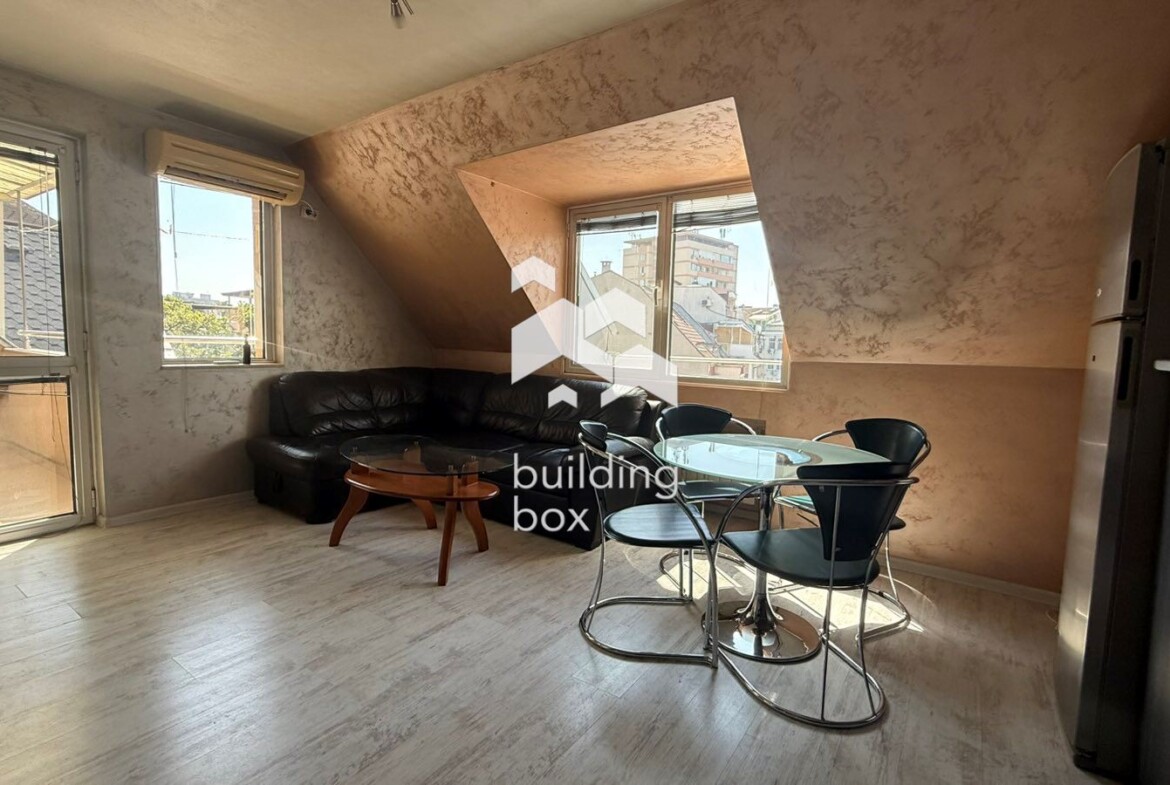 Тристаен обзаведен апартамент - кв. Мараша - 0