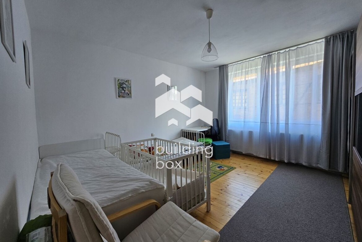 Етаж от къща - гр. Батак - 0